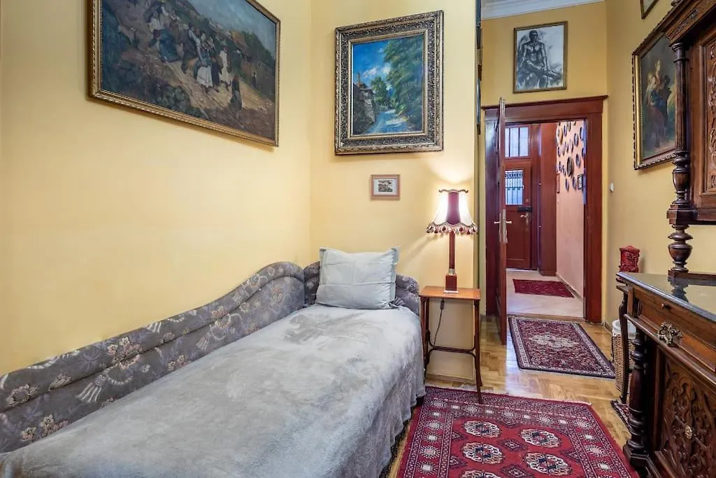 Ultra Central Location Budapest Apartment